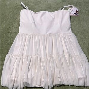 Elegant White Mini Dress